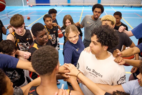 260226 YETS Foundation FONDS SV